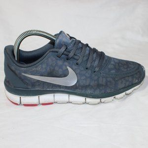 Nike - Free 5.0 v4 - Women's 8 - 511281-404